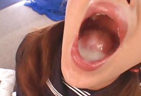 ביפן כמו בלעה זרע ביפן לראות פורנו גרסאות של סרטים