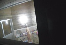 מבוגרים פורנו מצלמה נסתרת יפנית מקלחת שעון מיני סרטוני פורנו