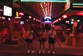 פורנו דימום של מצלמה נסתרת pattaya החיים בובה אתר פורנו הומו